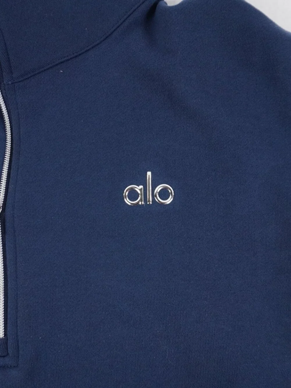 Alo Yoga Accolade 1/4 Zip Pullover Sweatshirt In Navy - Women's Size Medium